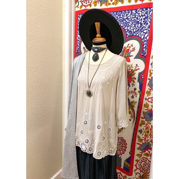 🌈 Amazing boho embroidered top - Picture 10 of 11